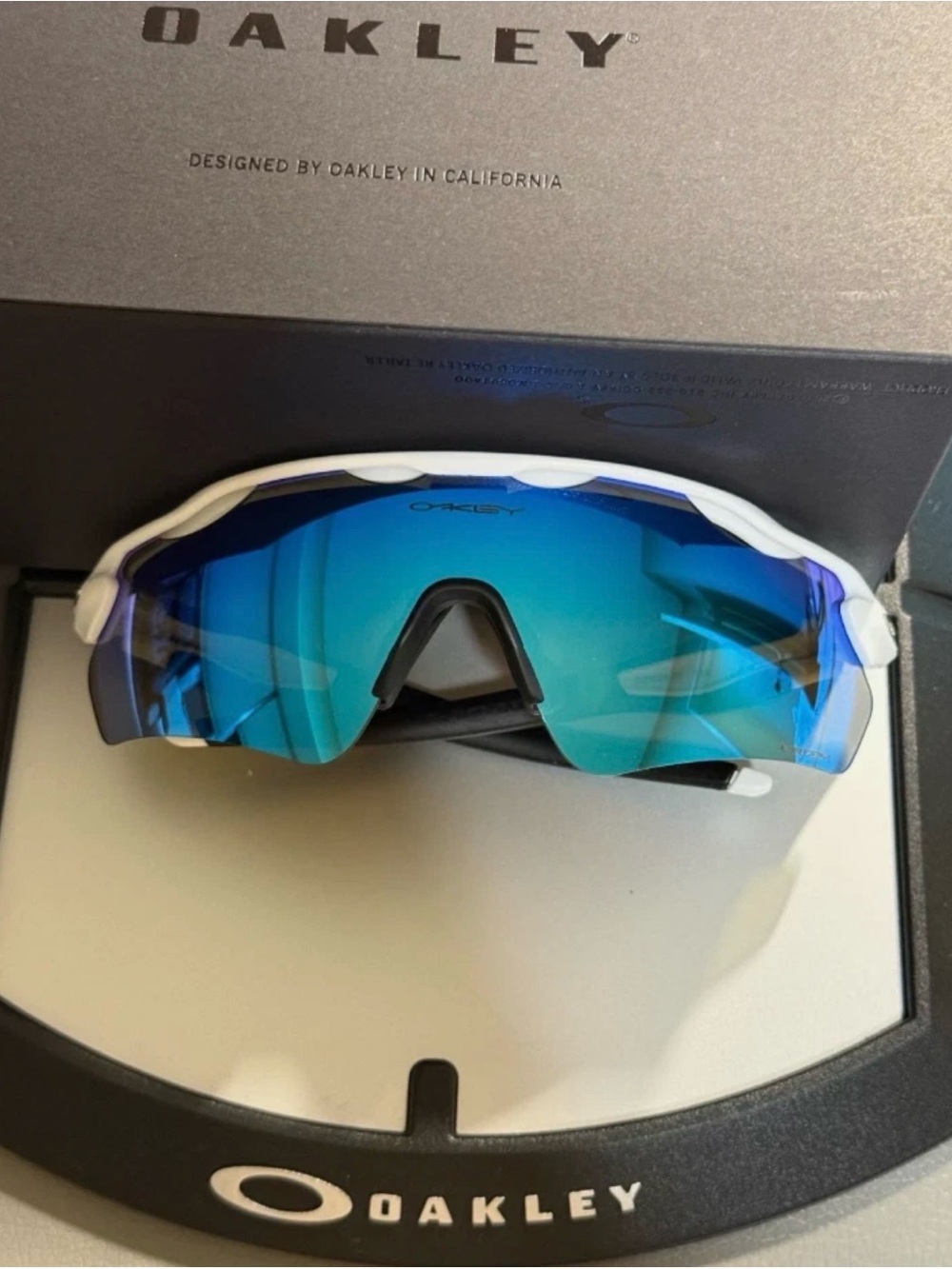 Oakley White Frame Blue Mirror Lens Sports Sunglasses